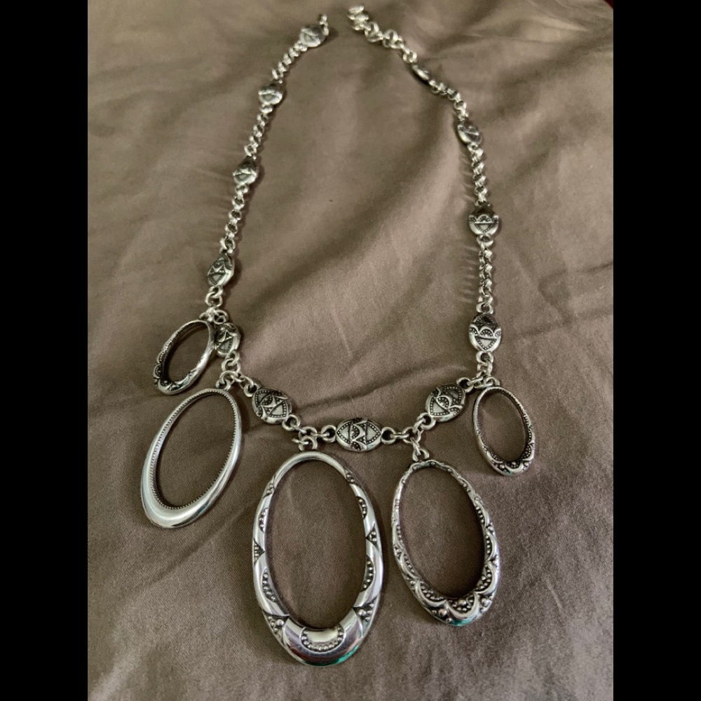 Bracelet and necklace set!